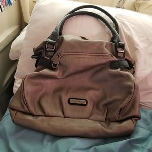 3/$20 Super cute steve madden hand bag